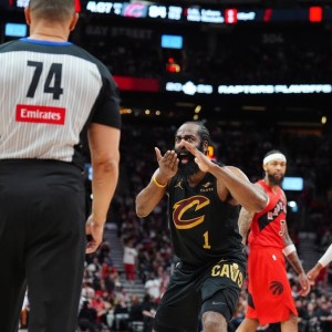 塔图姆轰30+11+7仍无缘日最佳，抱歉，文班打破NBA尘封22年的纪录